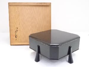 揚光堂造　漆塗若松蒔絵菓子器